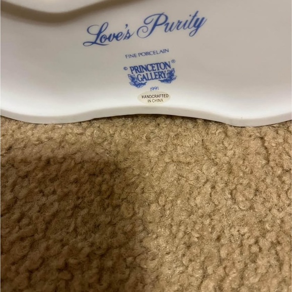 White Unicorn Figurine with Floral Accents - Picture 2 of 2